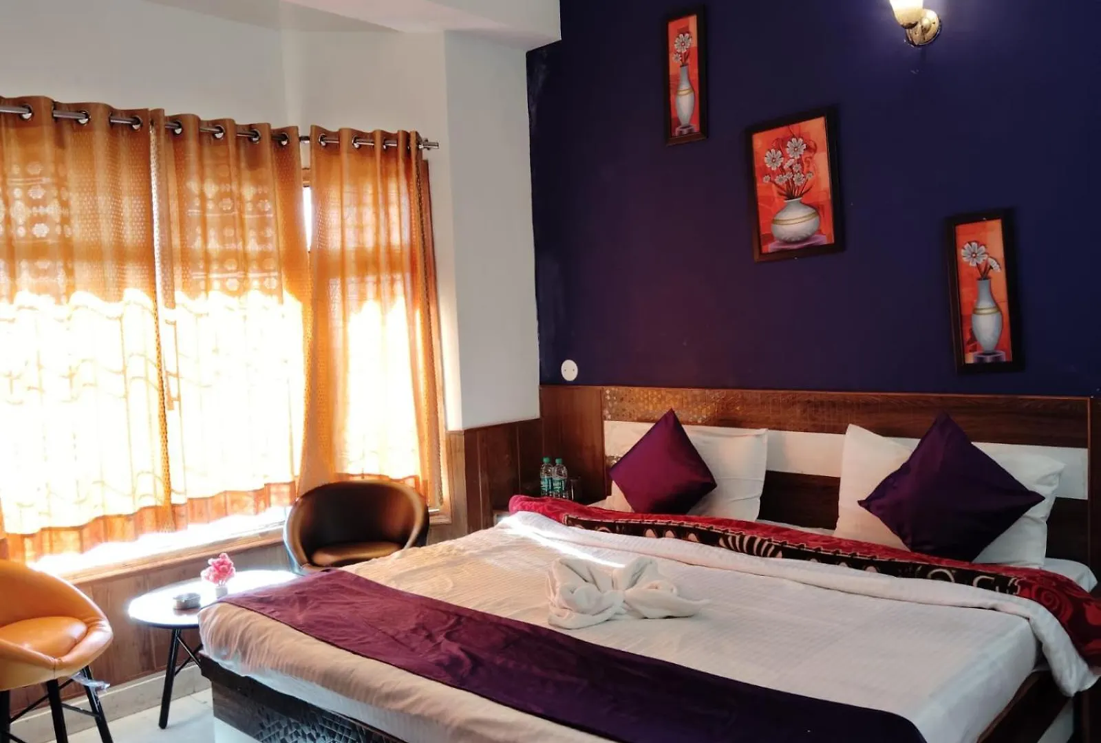 Shimla Heights Valley View Retreat